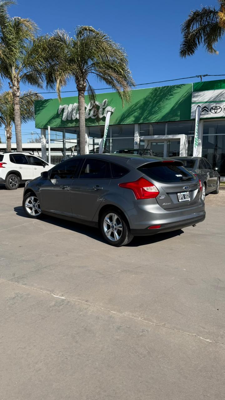 FORD - FOCUS S 1.6  - MANUAL - 2015